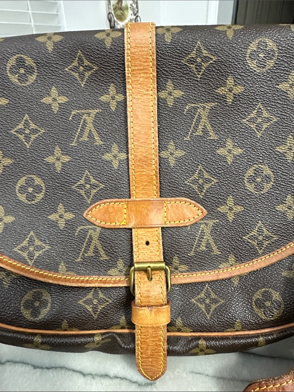 Authentic Louis Vuitton Monogram ,Saumur 30 - Picture 2 of 16